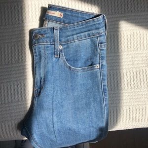 Levi's light Wash Hi-Rise Skinny Jeans
